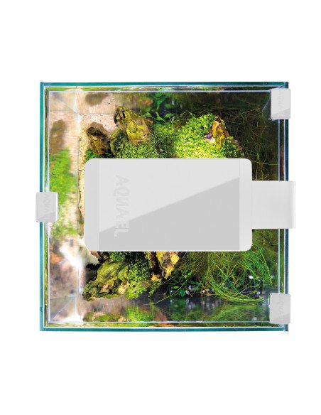 Aquael Leddy Smart BT 4.8W: Plafoniera LED Bluetooth per Acquari 10-50L